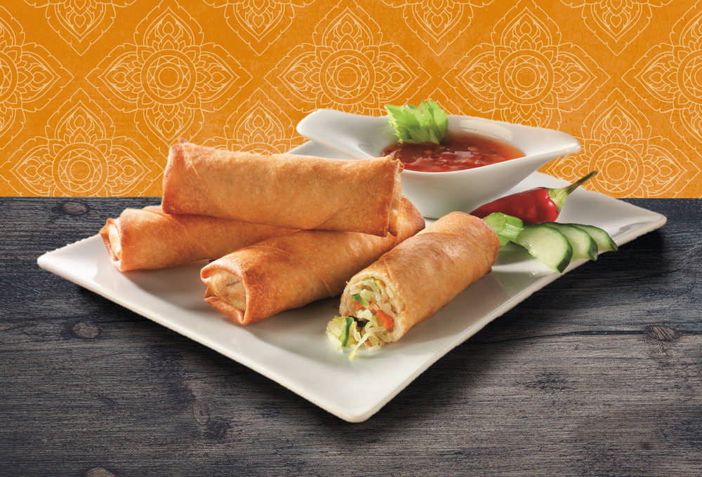 Thanks to their size, these spring rolls are also excellent as part of a meal.