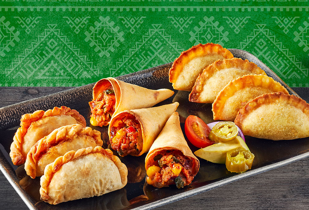 This Mexican street food mix includes traditional minis, such as empanadas, tortillas and tacos in three different, but very recognizable Mexican flavors.